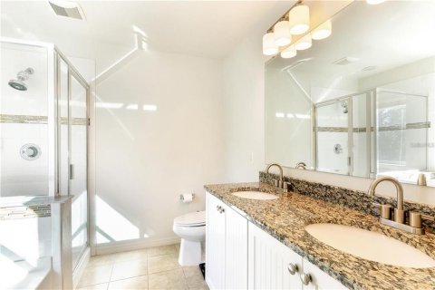 Casa en venta en Orlando, Florida, 3 dormitorios, 254.92 m2 № 2430438 - foto 19