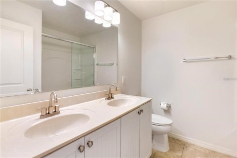 Casa en venta en Orlando, Florida, 3 dormitorios, 254.92 m2 № 2430438 - foto 8