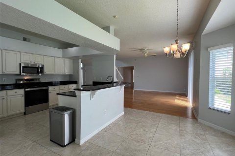 House in Orlando, Florida 4 bedrooms, 239.69 sq.m. № 1760234 - photo 27