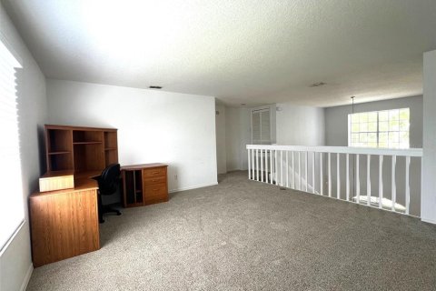 House in Orlando, Florida 4 bedrooms, 239.69 sq.m. № 1760234 - photo 4