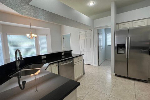 House in Orlando, Florida 4 bedrooms, 239.69 sq.m. № 1760234 - photo 20