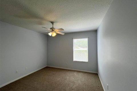 House in Orlando, Florida 4 bedrooms, 239.69 sq.m. № 1760234 - photo 5