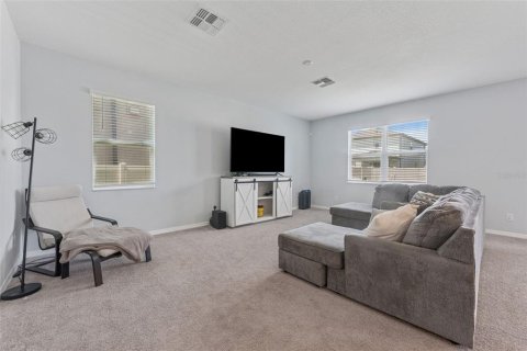 Villa ou maison à vendre à Zephyrhills, Floride: 4 chambres, 242.94 m2 № 2222337 - photo 7