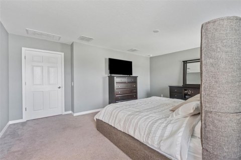 Villa ou maison à vendre à Zephyrhills, Floride: 4 chambres, 242.94 m2 № 2222337 - photo 18