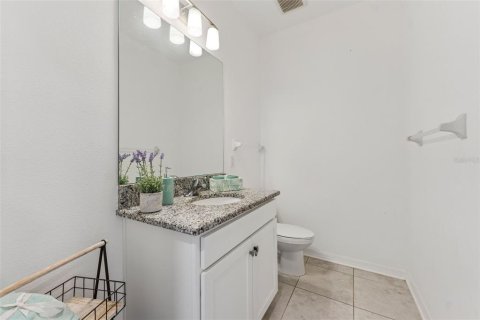 Villa ou maison à vendre à Zephyrhills, Floride: 4 chambres, 242.94 m2 № 2222337 - photo 28