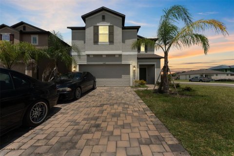 Villa ou maison à Zephyrhills, Floride 4 chambres, 242.94 m2 № 2222337