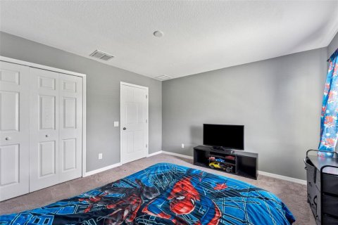 Villa ou maison à vendre à Zephyrhills, Floride: 4 chambres, 242.94 m2 № 2222337 - photo 26