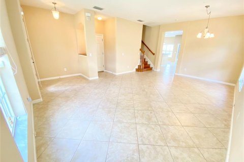 House in Orlando, Florida 5 bedrooms, 252.97 sq.m. № 2234625 - photo 10