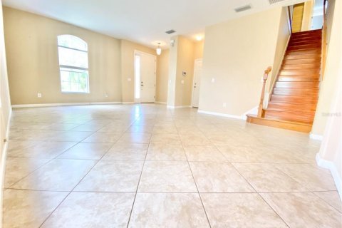 House in Orlando, Florida 5 bedrooms, 252.97 sq.m. № 2234625 - photo 11