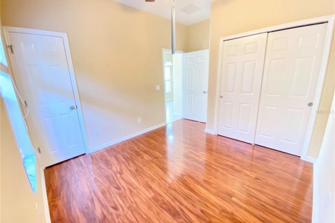 House in Orlando, Florida 5 bedrooms, 252.97 sq.m. № 2234625 - photo 26