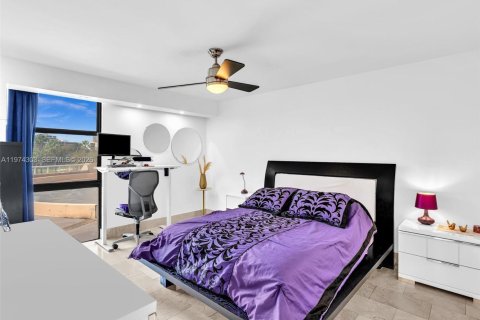 Купить кондоминиум в Авентура, Флорида 2 спальни, 115.01м2, № 2038253 - фото 11