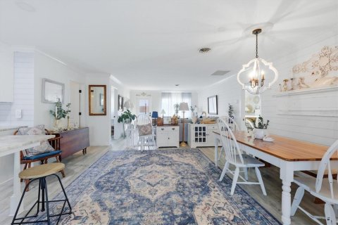 Villa ou maison à vendre à Venice, Floride: 2 chambres, 116.31 m2 № 2124515 - photo 16