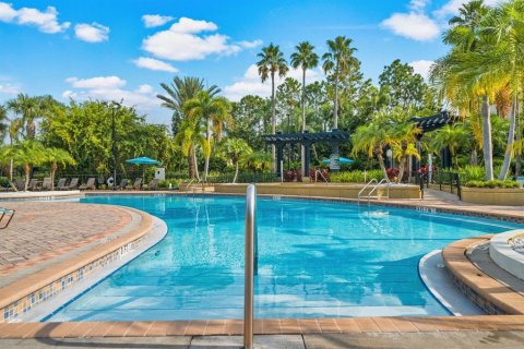 Condo in Orlando, Florida, 3 bedrooms  № 1908898 - photo 19