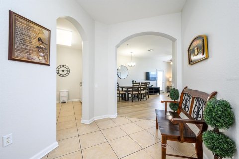 Condo in Orlando, Florida, 3 bedrooms  № 1908898 - photo 5