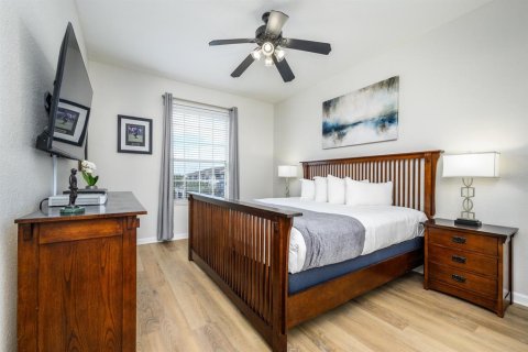 Condo in Orlando, Florida, 3 bedrooms  № 1908898 - photo 15
