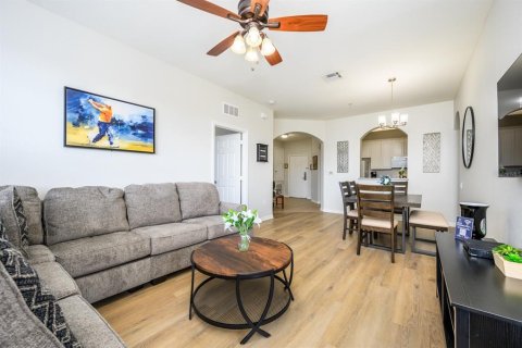 Condo in Orlando, Florida, 3 bedrooms  № 1908898 - photo 7