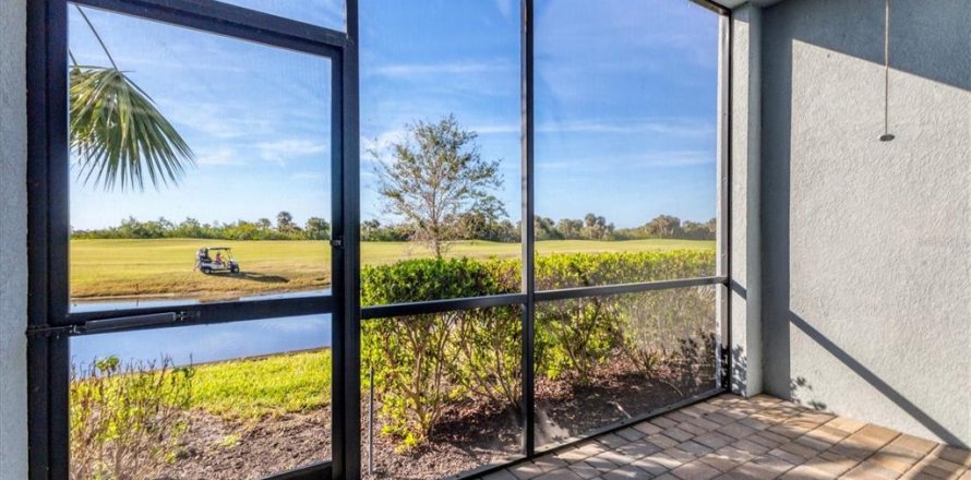 Condo in Punta Gorda, Florida, 2 bedrooms  № 1542407