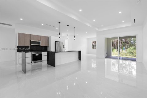 Villa ou maison à vendre à Naples, Floride: 3 chambres № 1756885 - photo 6