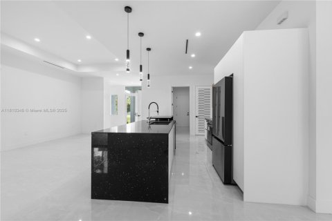 Villa ou maison à vendre à Naples, Floride: 3 chambres № 1756885 - photo 11