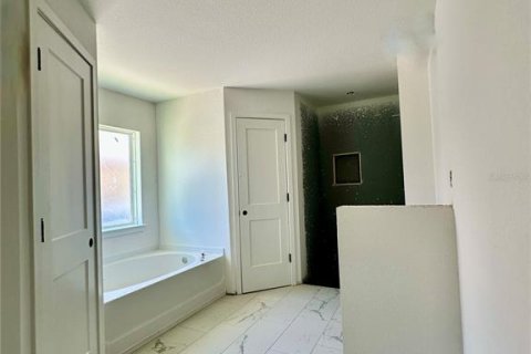 Villa ou maison à vendre à Ocala, Floride: 4 chambres, 201.51 m2 № 2391656 - photo 12