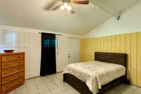 House in Miami, Florida 2 bedrooms, 127.83 sq.m. № 1948094 - photo 12