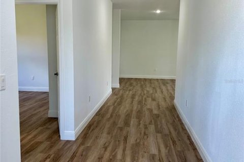 Casa en alquiler en North Port, Florida, 3 dormitorios, 152.82 m2 № 1743189 - foto 3
