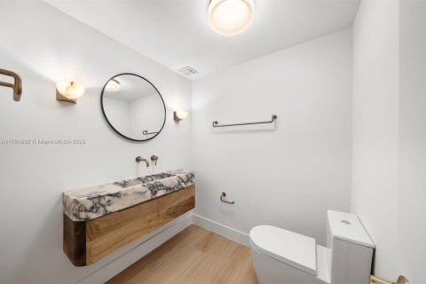 Condominio en venta en Miami Beach, Florida, 3 dormitorios, 225.29 m2 № 1987823 - foto 14