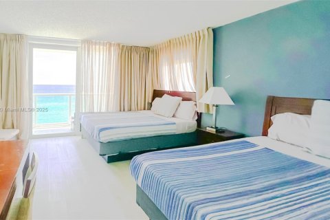 Copropriété à vendre à Sunny Isles Beach, Floride: 39.95 m2 № 1979236 - photo 14