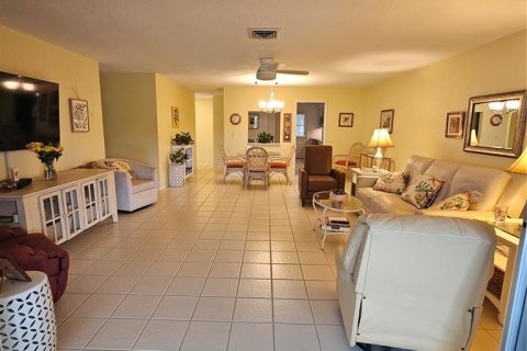 Condominio en venta en Bradenton, Florida, 2 dormitorios, 134.71 m2 № 1679760 - foto 13
