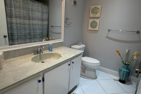 Villa ou maison à vendre à Delray Beach, Floride: 2 chambres, 121.79 m2 № 2027492 - photo 6