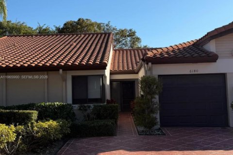 Villa ou maison à vendre à Delray Beach, Floride: 2 chambres, 121.79 m2 № 2027492 - photo 21