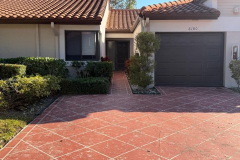 Villa ou maison à vendre à Delray Beach, Floride: 2 chambres, 121.79 m2 № 2027492 - photo 20