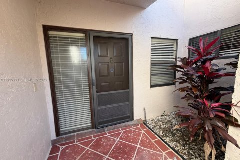 Villa ou maison à vendre à Delray Beach, Floride: 2 chambres, 121.79 m2 № 2027492 - photo 19