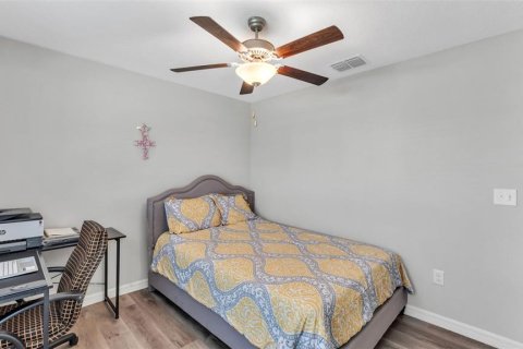 House in Lakeland, Florida 4 bedrooms, 182.18 sq.m. № 1900926 - photo 14
