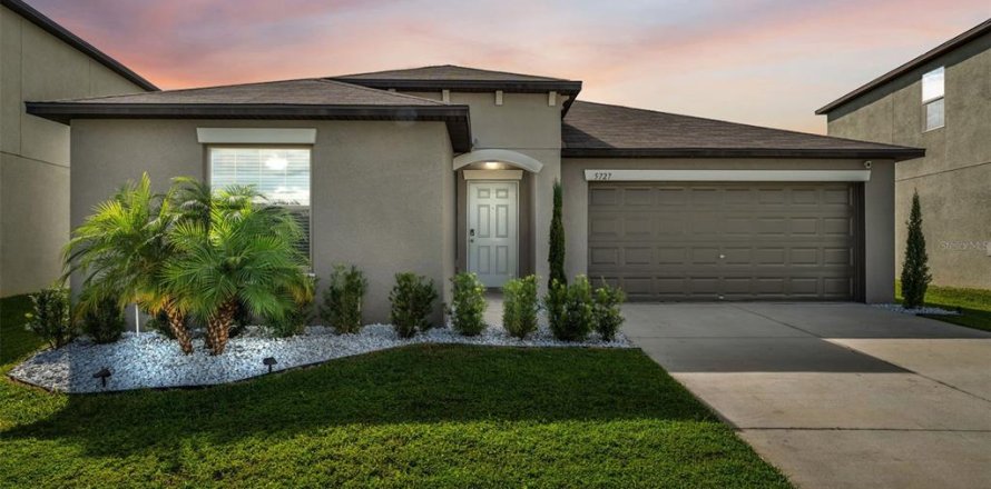 Casa en Lakeland, Florida 4 dormitorios, 182.18 m2 № 1900926