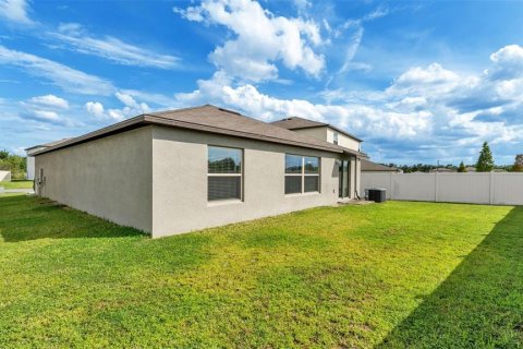 House in Lakeland, Florida 4 bedrooms, 182.18 sq.m. № 1900926 - photo 28