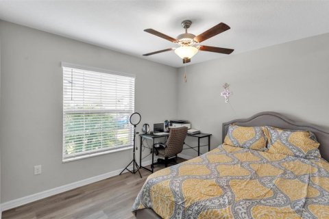 House in Lakeland, Florida 4 bedrooms, 182.18 sq.m. № 1900926 - photo 13