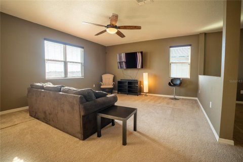 House in Clermont, Florida 4 bedrooms, 236.99 sq.m. № 1322280 - photo 15