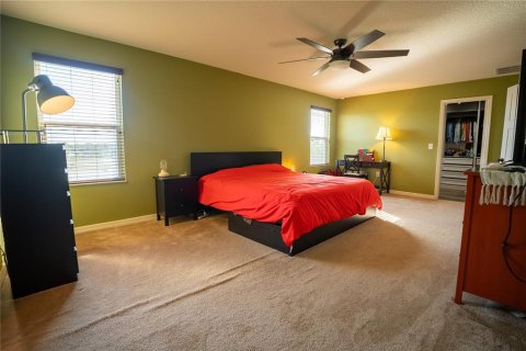 House in Clermont, Florida 4 bedrooms, 236.99 sq.m. № 1322280 - photo 27