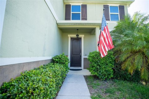 House in Clermont, Florida 4 bedrooms, 236.99 sq.m. № 1322280 - photo 3