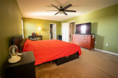 House in Clermont, Florida 4 bedrooms, 236.99 sq.m. № 1322280 - photo 28