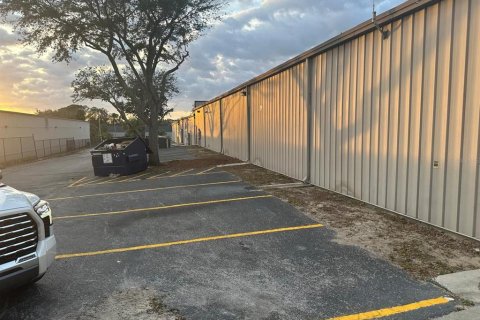 Immobilier commercial à louer à Tampa, Floride: 1505.02 m2 № 2224875 - photo 16