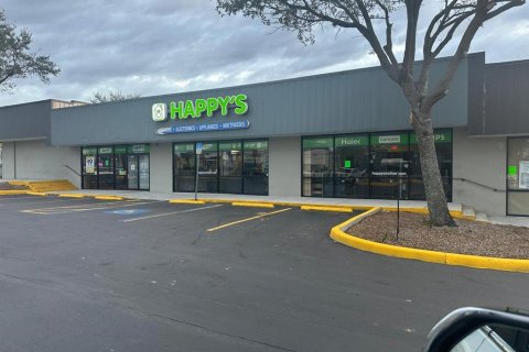 Immobilier commercial à louer à Tampa, Floride: 1505.02 m2 № 2224875 - photo 4