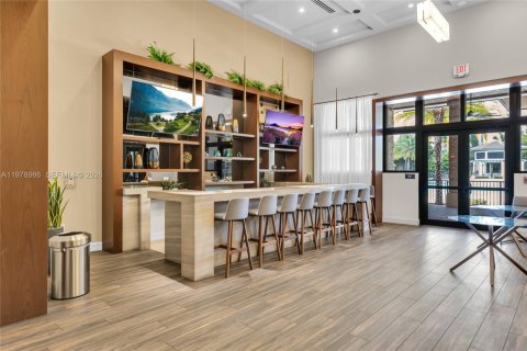 Купить кондоминиум в Дорал, Флорида 3 спальни, 114.83м2, № 2043141 - фото 28