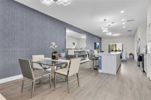 Купить кондоминиум в Дорал, Флорида 3 спальни, 114.83м2, № 2043141 - фото 12