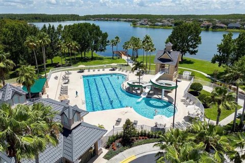 Casa en venta en Orlando, Florida, 5 dormitorios, 262.54 m2 № 1856236 - foto 20