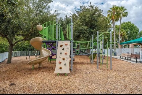 Casa en venta en Orlando, Florida, 5 dormitorios, 262.54 m2 № 1856236 - foto 24