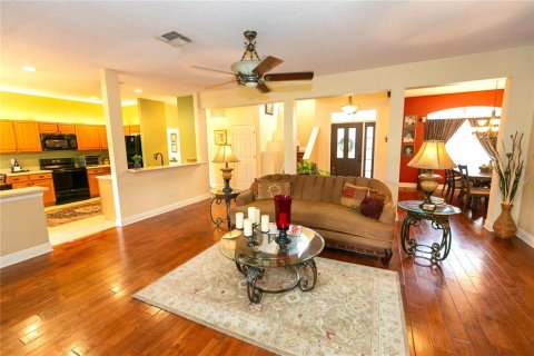 Casa en venta en Winter Springs, Florida, 5 dormitorios, 326.27 m2 № 1817490 - foto 4