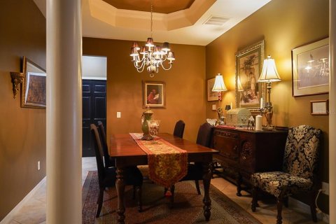 House in Orlando, Florida 5 bedrooms, 262.91 sq.m. № 1760450 - photo 4