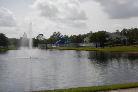 House in Orlando, Florida 5 bedrooms, 262.91 sq.m. № 1760450 - photo 17